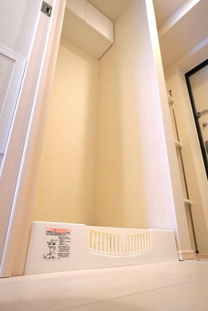 玄関　※写真は同タイプ住戸です。