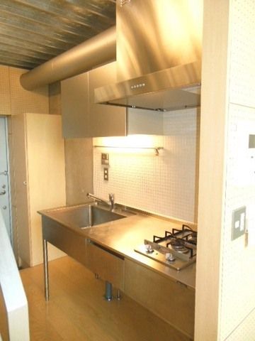 キッチン　★システムキッチンガス２口！★