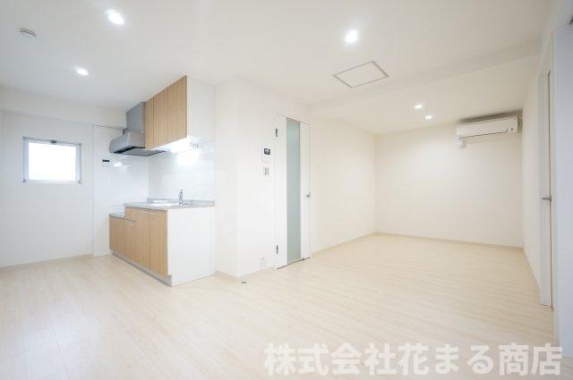 居室・リビング　物件、駅でお待ち合わせでのご案内歓迎！
