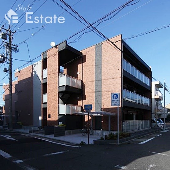 建物外観　外観　デザイナーズ　オートロック付
