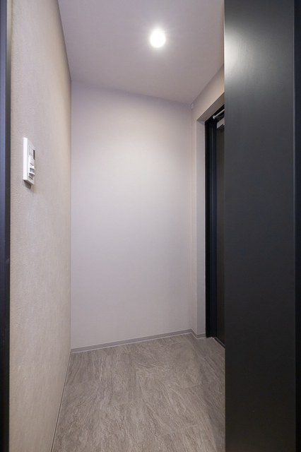 玄関　※写真は同タイプ住戸です。