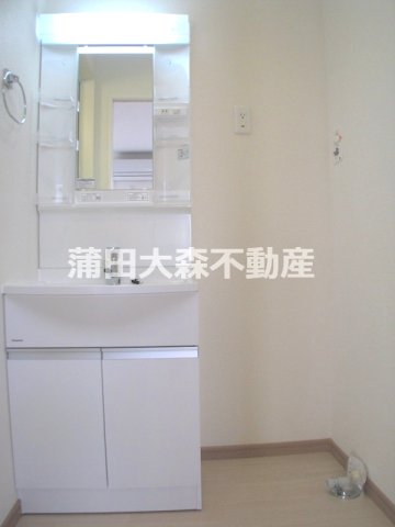 洗面設備　洗面脱衣所　独立洗面台　洗濯機置き場