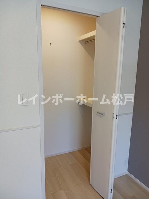 収納　たっぷりとした収納スペースです