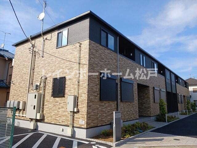 建物外観　外観は落ち着いています