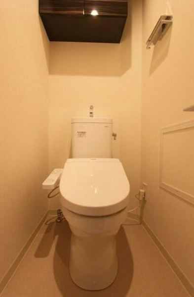 トイレ　※別部屋参考写真