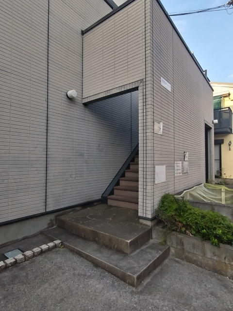 エントランス　エントランス