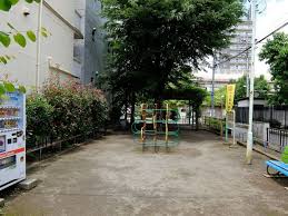 公園　初台第二児童遊園地（公園）まで317m