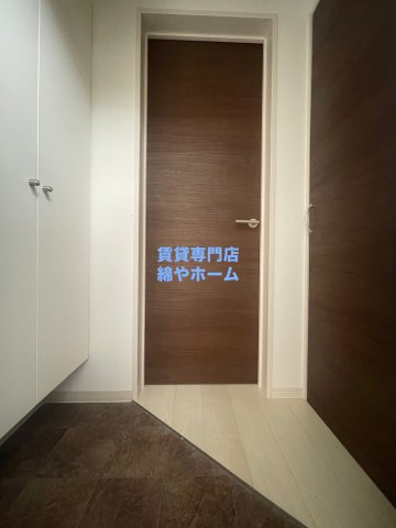 玄関　明るい玄関です