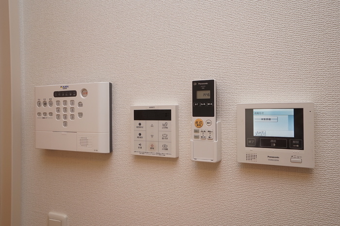 セキュリティ　ALSOKホームセキュリティ・録画機能付きTVモニター