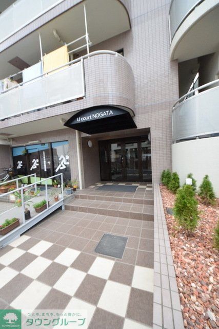 エントランス　☆お問い合わせはお早めに☆