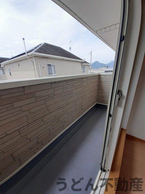 バルコニー　うどん県のお部屋探しはうどん不動産へ うどんちゃんとLINE