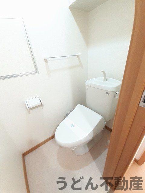 トイレ　うどん県のお部屋探しはうどん不動産へ うどんちゃんとLINE