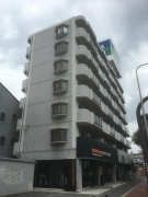 建物外観　メゾンクレール　外観
