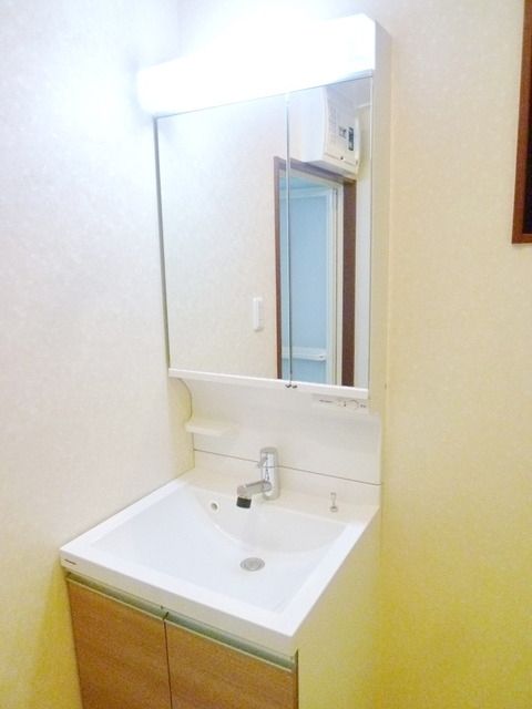 洗面設備　お部屋探しは株式会社　タウンハウジング　までお気軽にお問合…