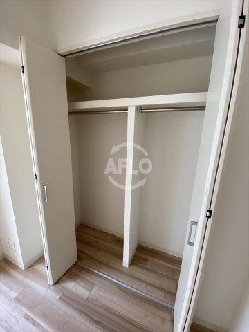 収納　セイル淀屋橋　クローゼット