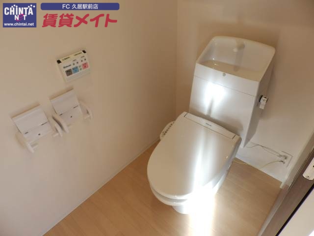 トイレ　同型タイプ画像