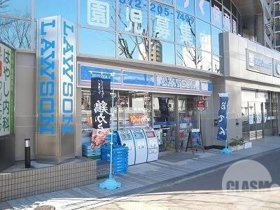 コンビニ　ローソンなかもず駅前店（コンビニ）まで196m