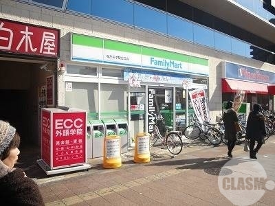 コンビニ　ファミリーマートなかもず駅北口店（コンビニ）まで476m