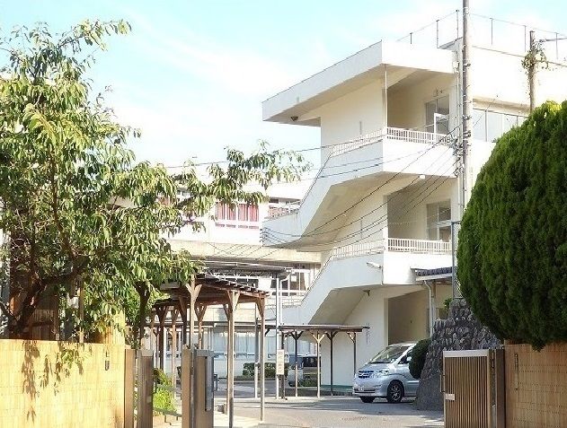 小学校　伴小学校（小学校）まで850m