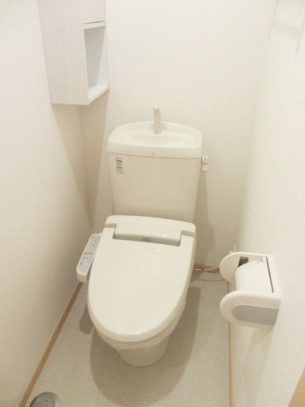 トイレ　トイレ