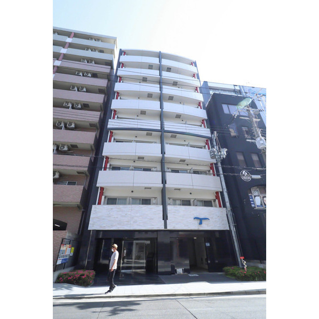 建物外観　外観は落ち着いています