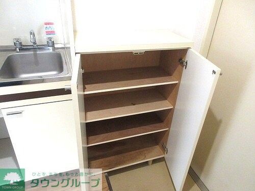 玄関　玄関、下駄箱