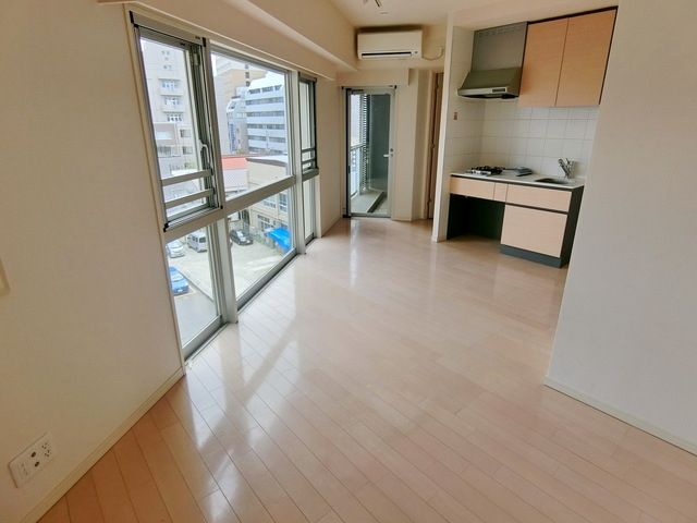 その他部屋・スペース　☆広々リビング☆