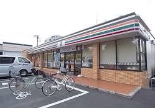 コンビニ　セブンイレブン 相模原西橋本3丁目店（コンビニ）まで383m