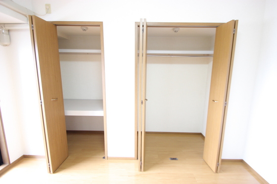 収納　※別部屋の写真です