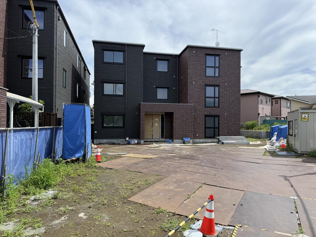 建物外観　6月18日撮影