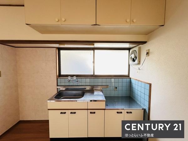 キッチン　キッチンが明るい空間です