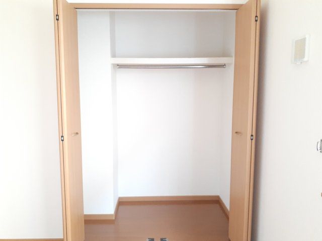 収納　たっぷりとした収納スペースです