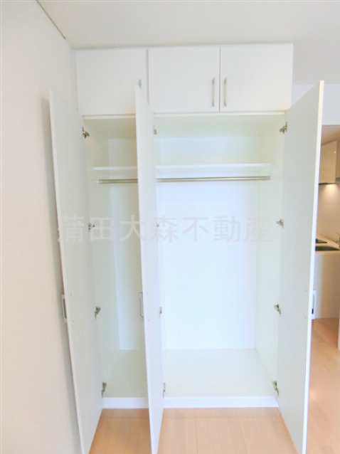 収納　収納　1メートル以上の大型クローゼット