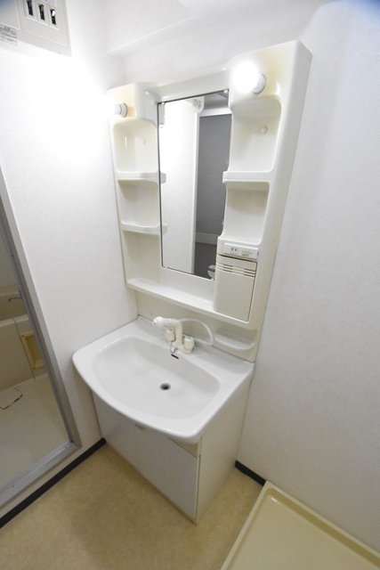 洗面設備　独立洗面化粧台付き☆
