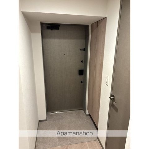 プレディアコート北千住の玄関写真