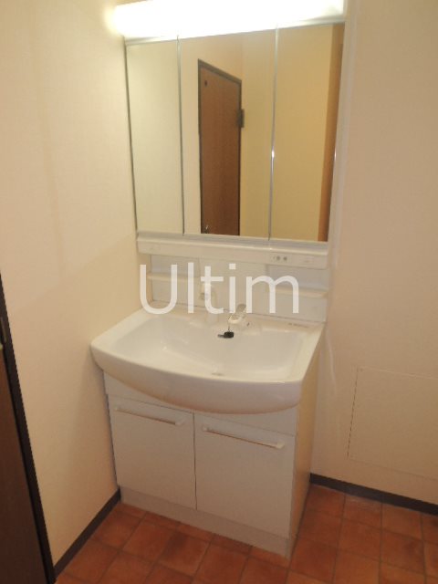 洗面設備　別部屋のお写真です。ご参考までに！