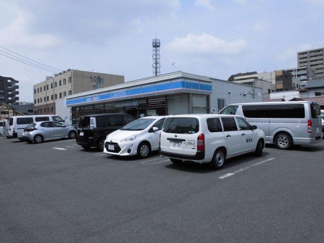 コンビニ　ローソン 北区上飯田南町店（コンビニ）まで232m