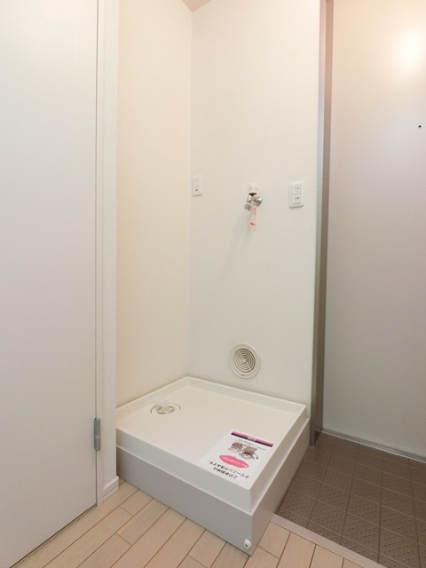 その他　※別タイプの室内写真。仕様・設備は現況優先※