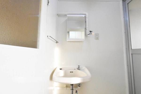 洗面設備　ビレッジハウスの同一物件・同一タイプの間取りの写真です