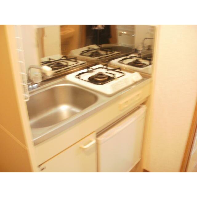 キッチン　※同仕様写真含む