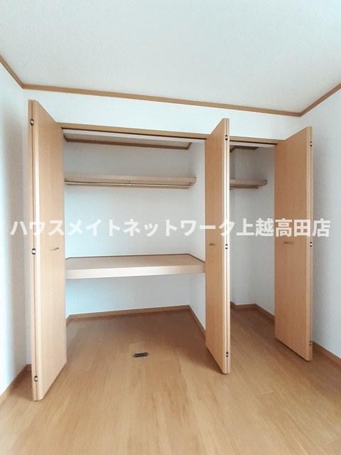 収納　クローゼット