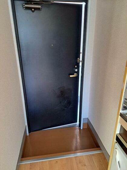 玄関　他の部屋の参考写真です。