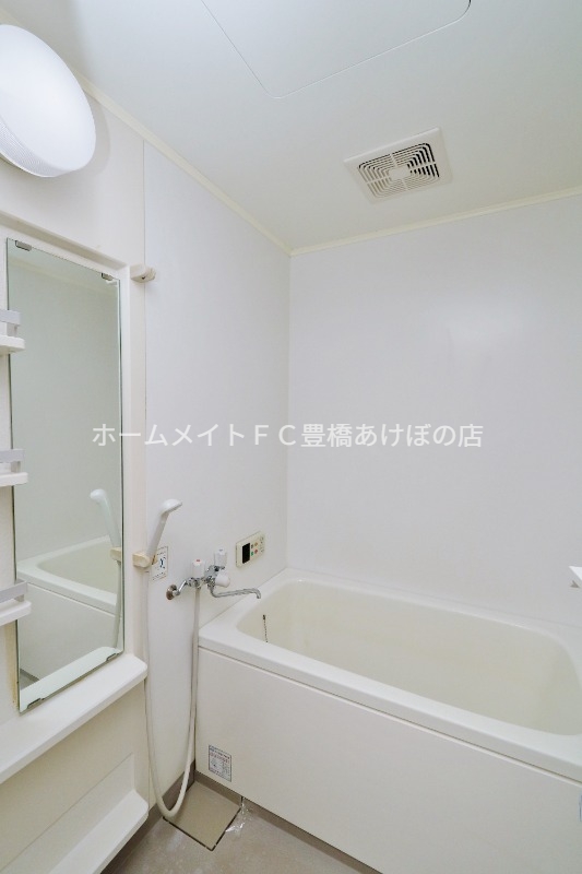 バス・シャワールーム　同型別部屋写真