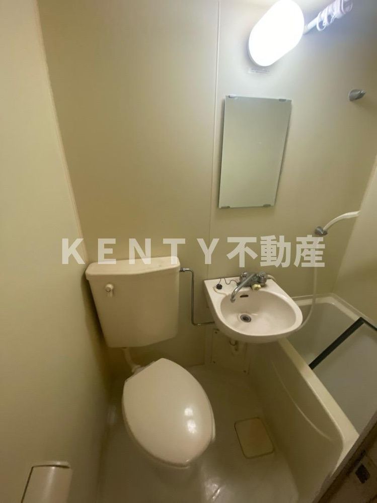 トイレ　トイレもきれいです