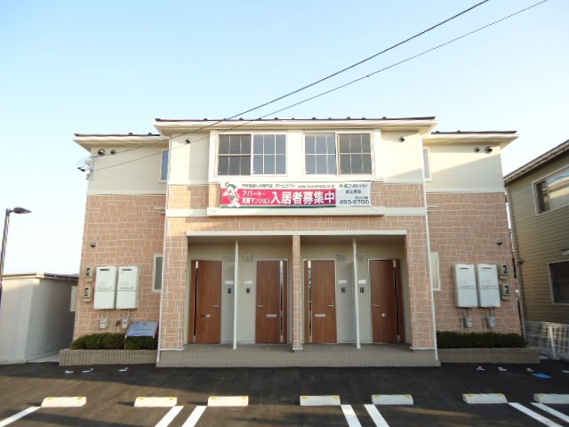 駐車場　外観写真（昼）