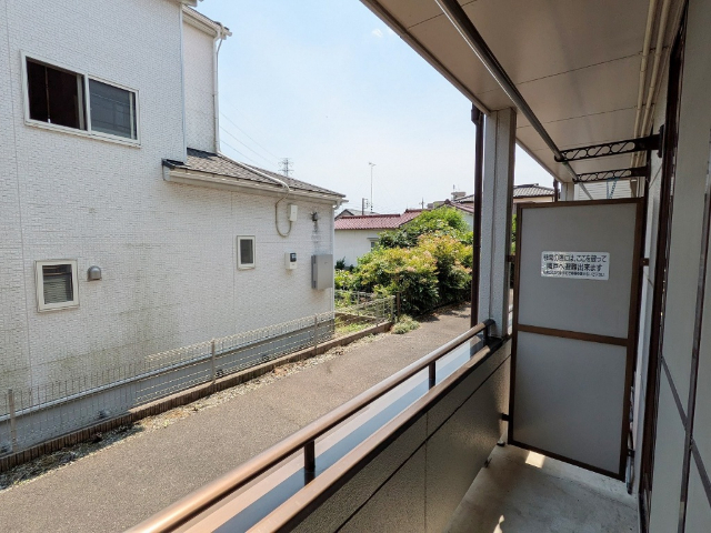 バルコニー　類似室内