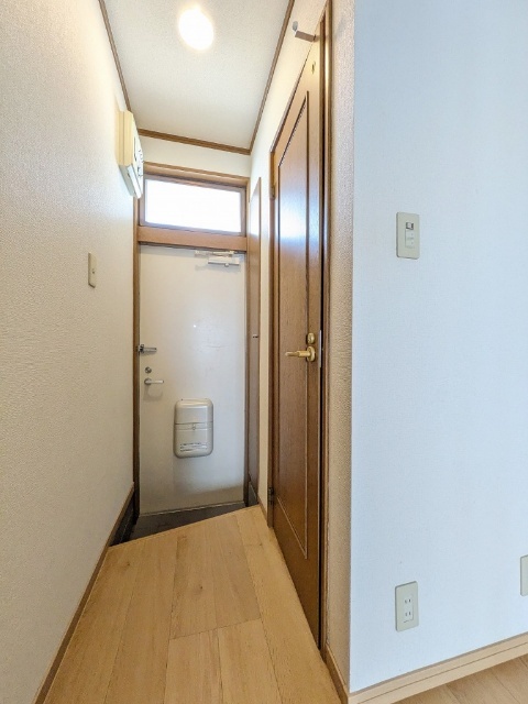 玄関　類似室内