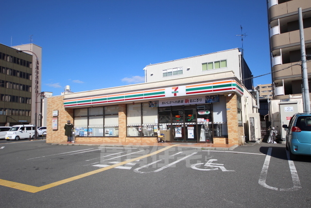 コンビニ　セブンイレブン　奈良大宮町1丁目店（コンビニ）まで413m
