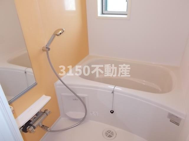 バス・シャワールーム　お風呂です