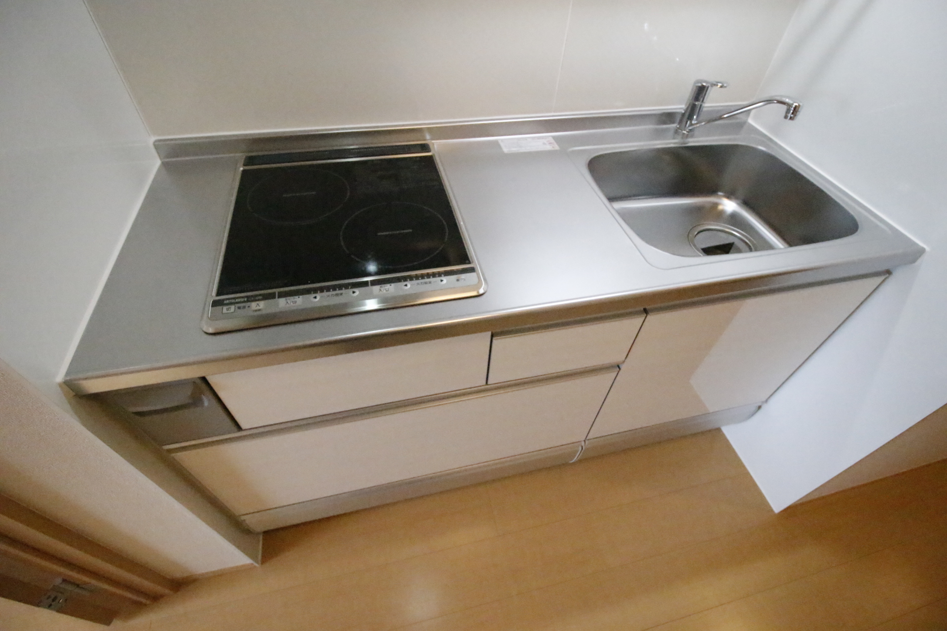キッチン　別の部屋の写真です
